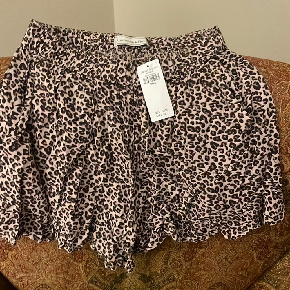 Leopard shorts
